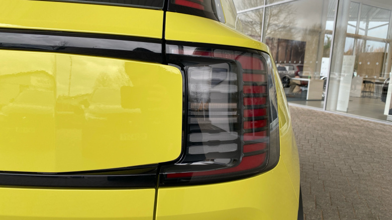 Volvo EX30 315kW Twin Motor Performance Plus 69kWh 5dr Auto Electric Estate